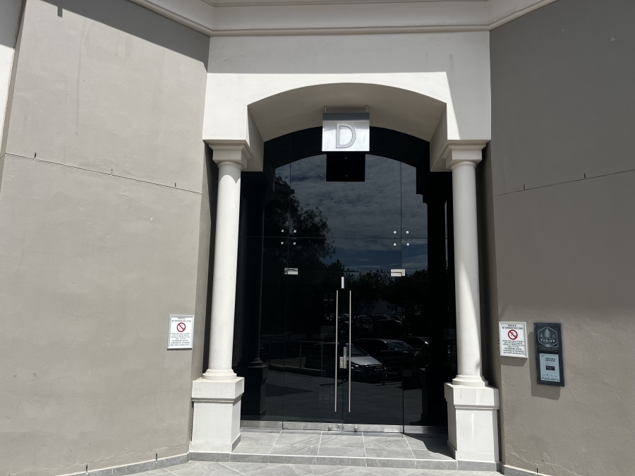 To Let commercial Property for Rent in Rosenpark Western Cape